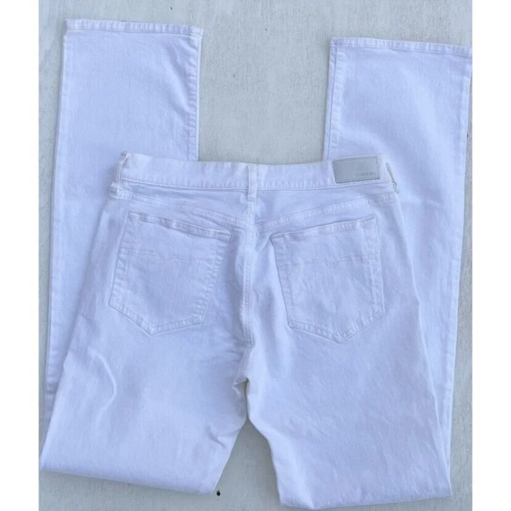Diesel White Denim Women’s Bootzee Bootcut Regular Jeans W31 L32 R85W1 - Picture 9 of 16